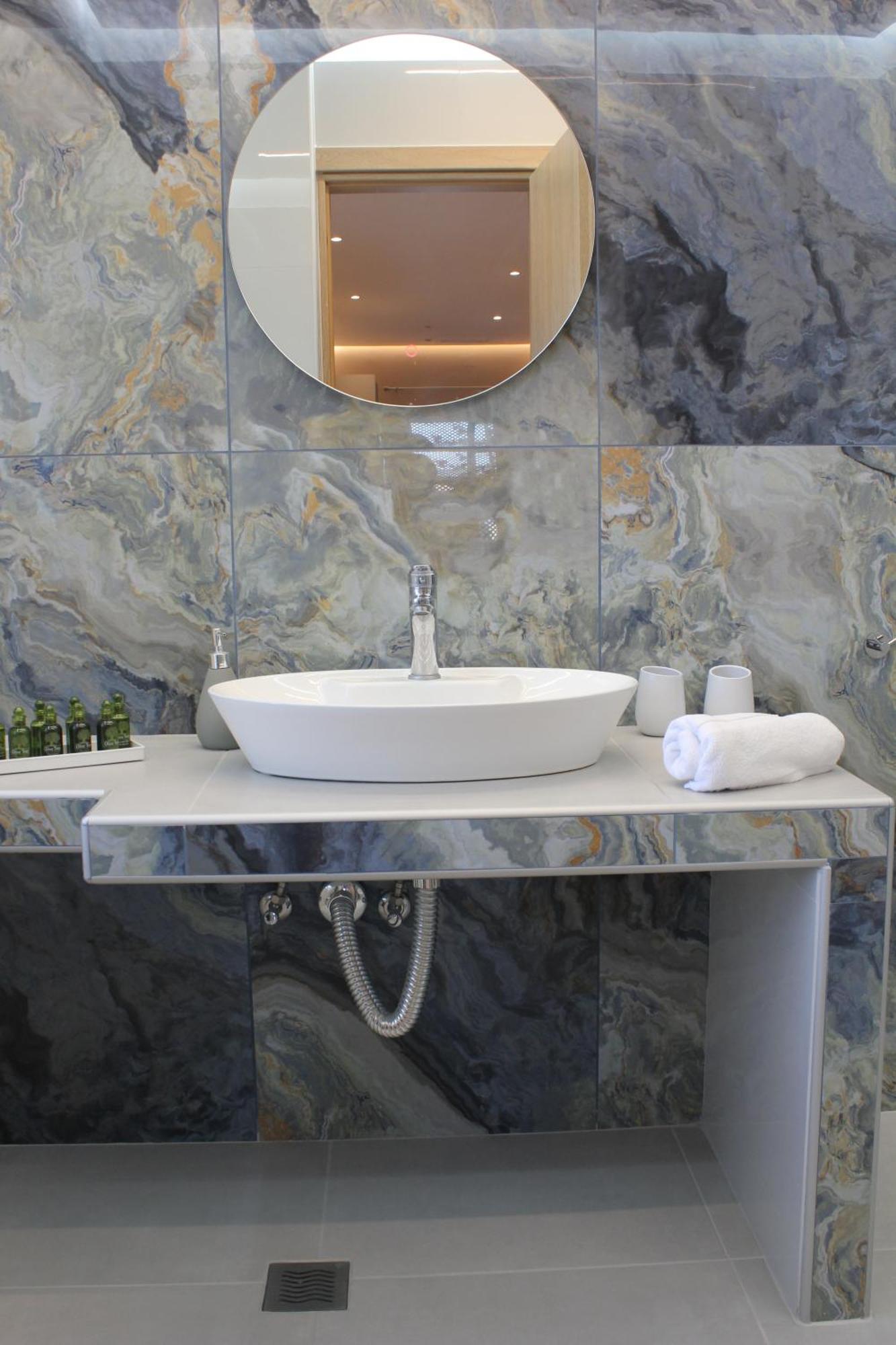 The Rock Luxury Homes 메사리아 외부 사진