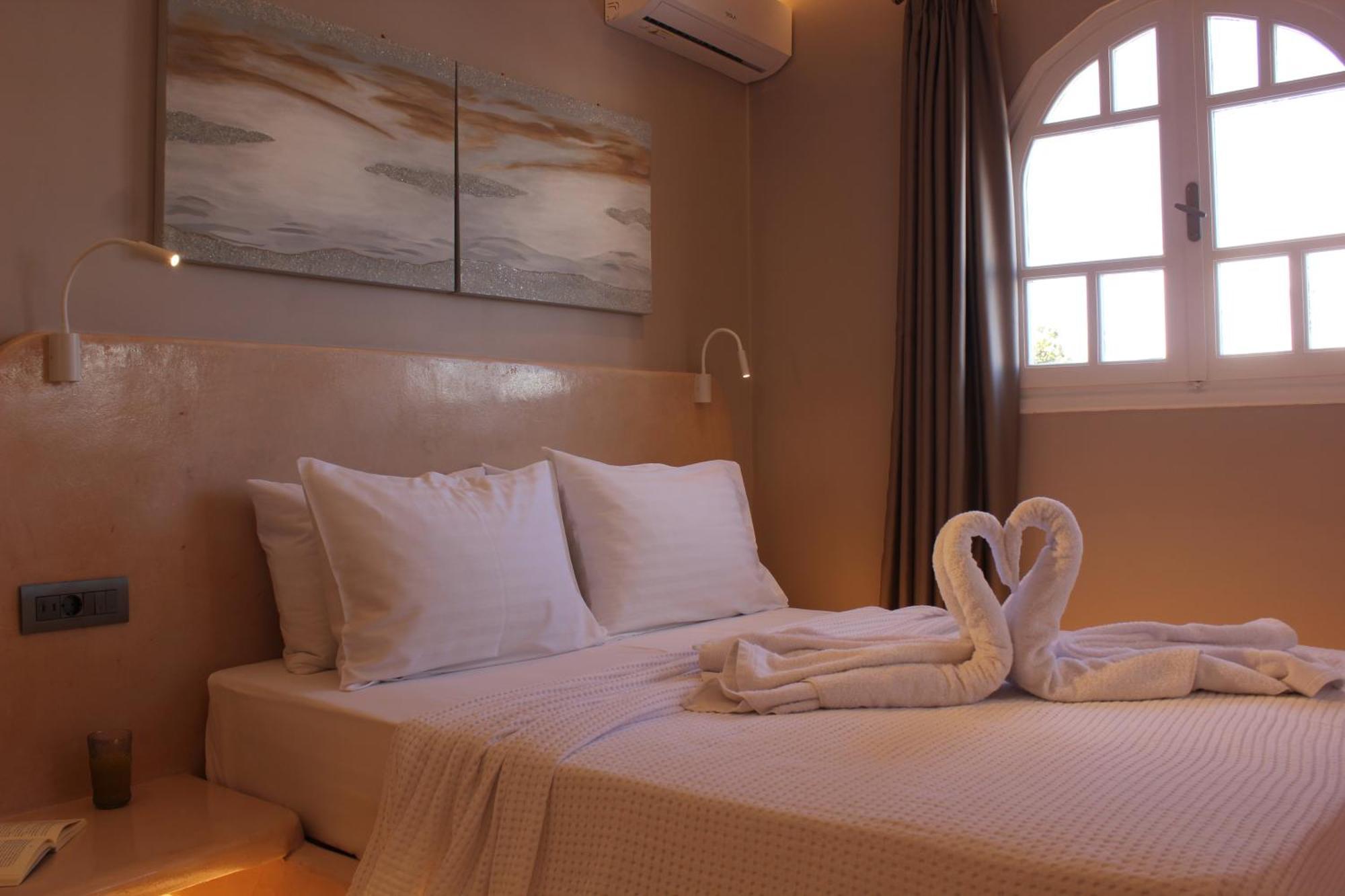 The Rock Luxury Homes 메사리아 외부 사진